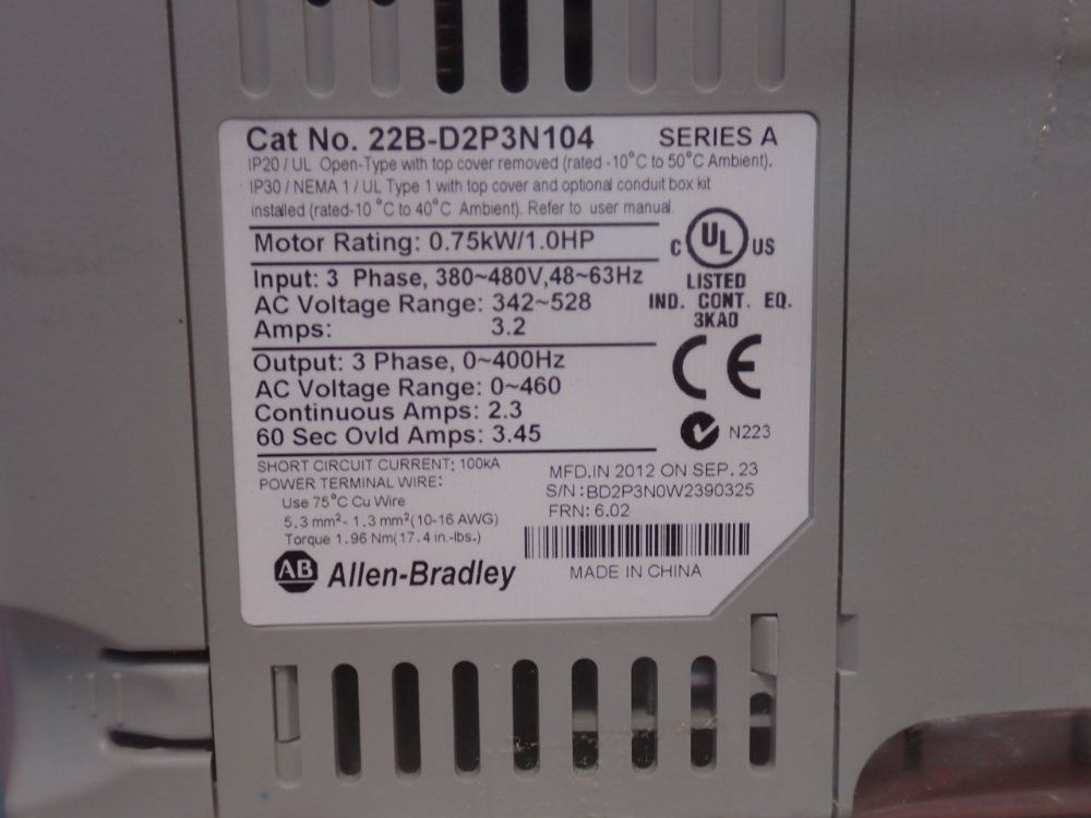 Allen Bradley 1 Hp Powerflex40 Ac Drive - 22b-d2p3n104