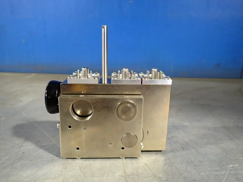 Manifold Assembley