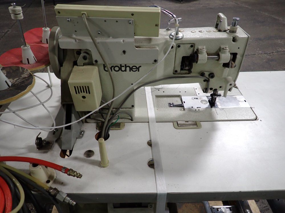 Brother 9 1/2" Throat Sewing Machine - Ls2-b877-305