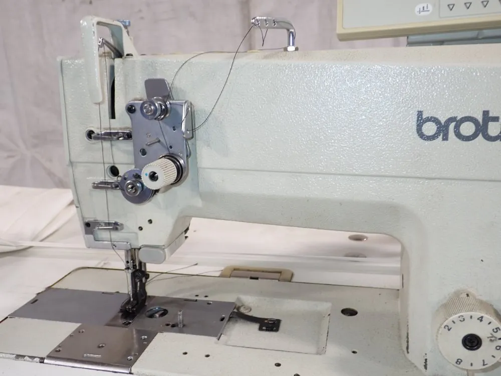 Brother 9 1/2" Throat Sewing Machine - Ls2-b877-305