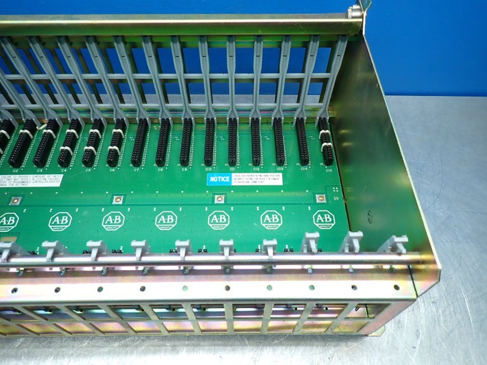 Allen-bradley 16-slot Plc Chassis W/ 1771-asb Remote I/o Adapter - 1771-a4b
