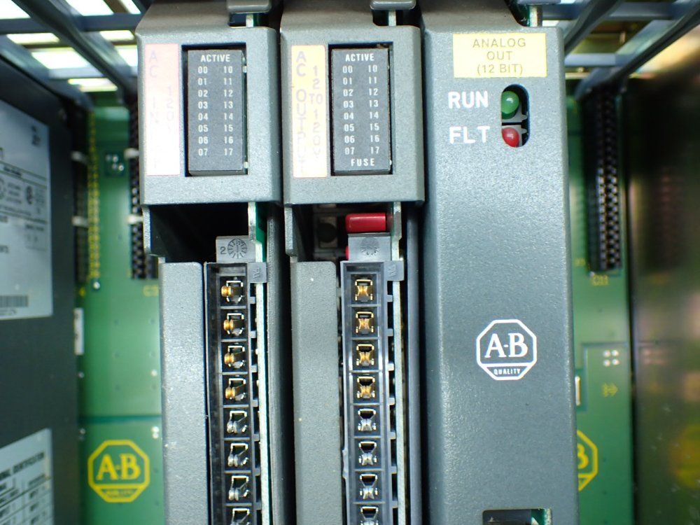 Allen-bradley 12-slot Chassis With I/o Modules - 1771-a3b1