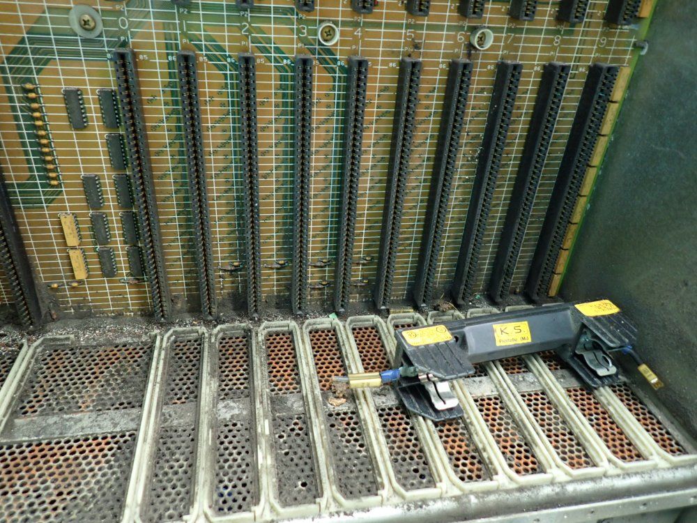 Reliance Electric 10-slot Rack Assembly - 803456-8s