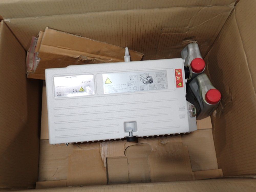 Leybold Vacuum Pump - Sv28bi 960273
