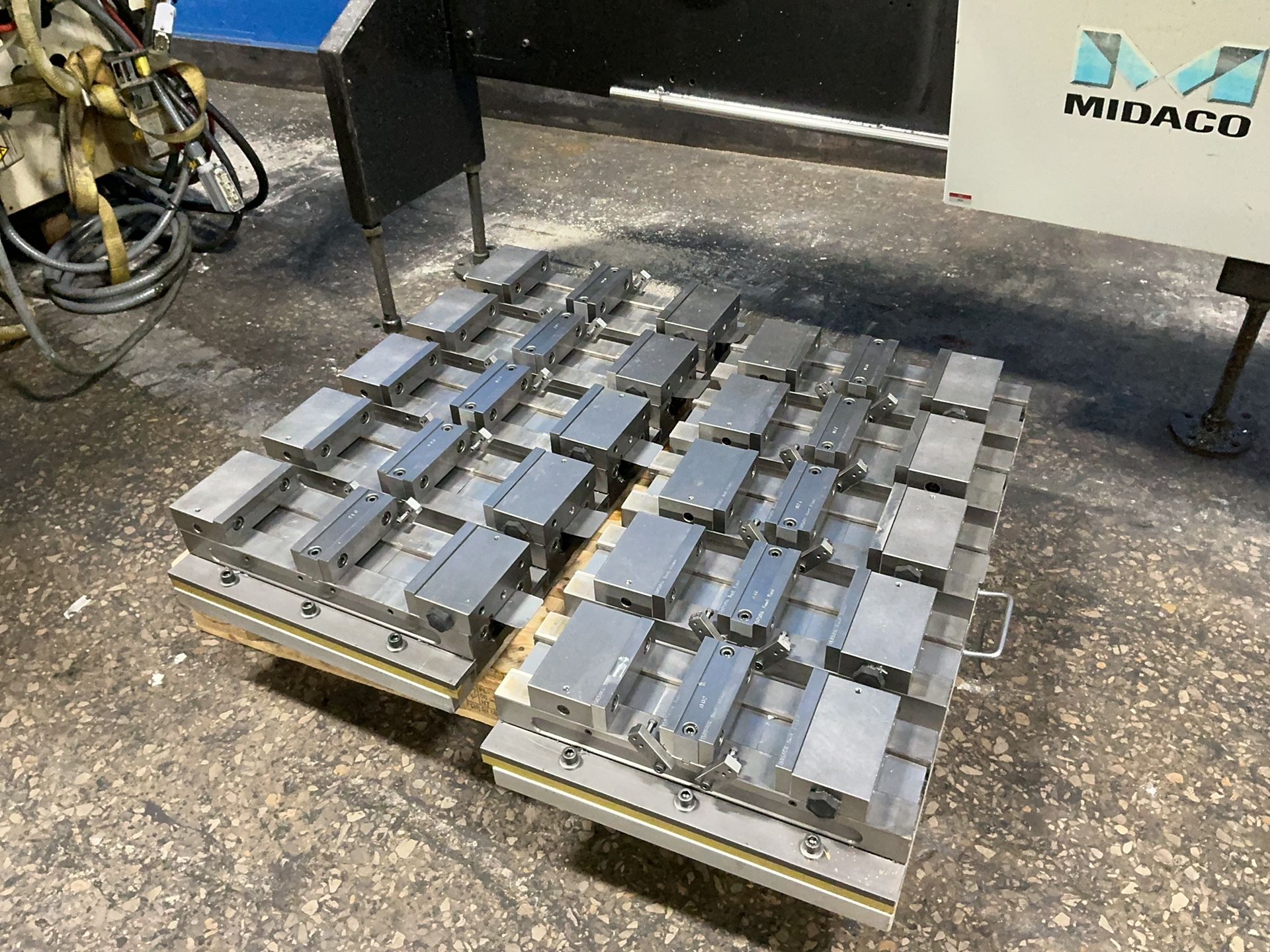 Mori Seiki Co Cnc Vmc - Nv5000 1b/40