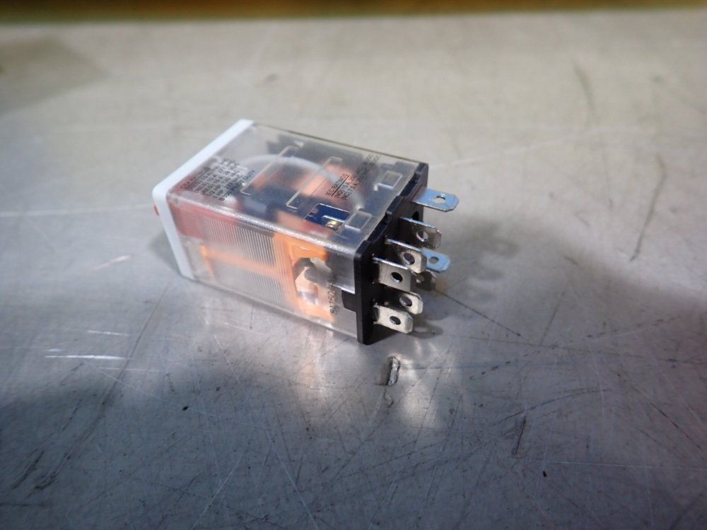 Siemens Premium Miniature Dpdt Plug In Relays - 3tx7114-5lf13