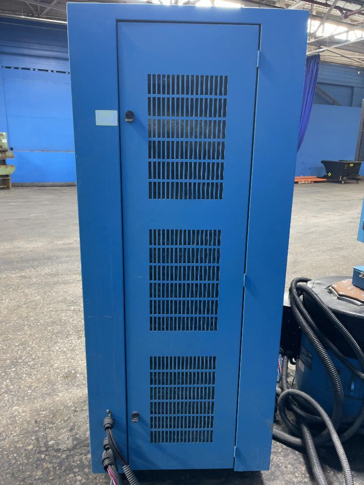 Thermotron Industries 28” X 28” X 30” Chamber Environmental Test Chamber W/ Shaker - Fx-12-chv-5-5
