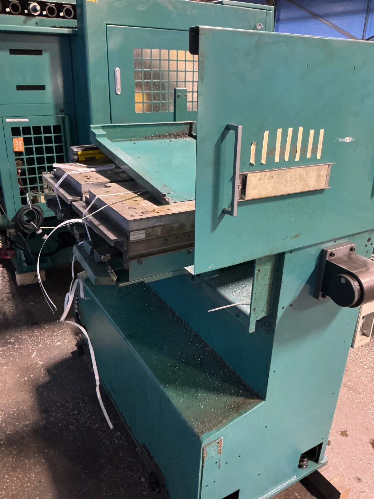 Matsuura 24” X 11” Cnc Vmc - Ra-iif