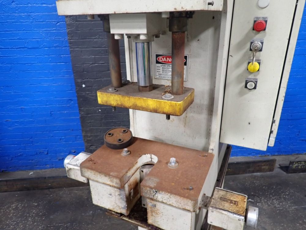 Greenerd 10 Ton Hydraulic Press - Hpb-10