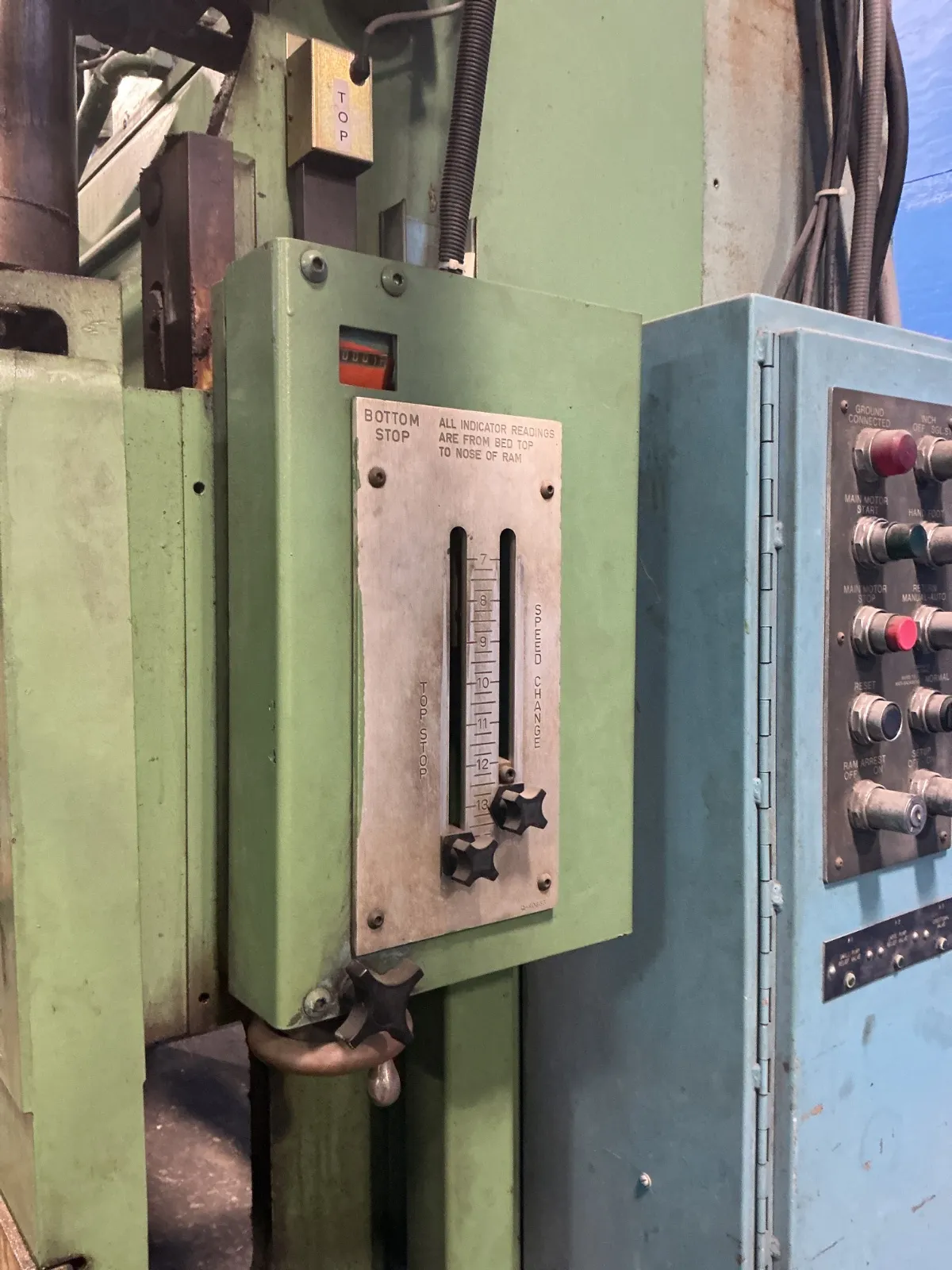 Niagara 100 Tons Press Brake - Hbm-100-8-10