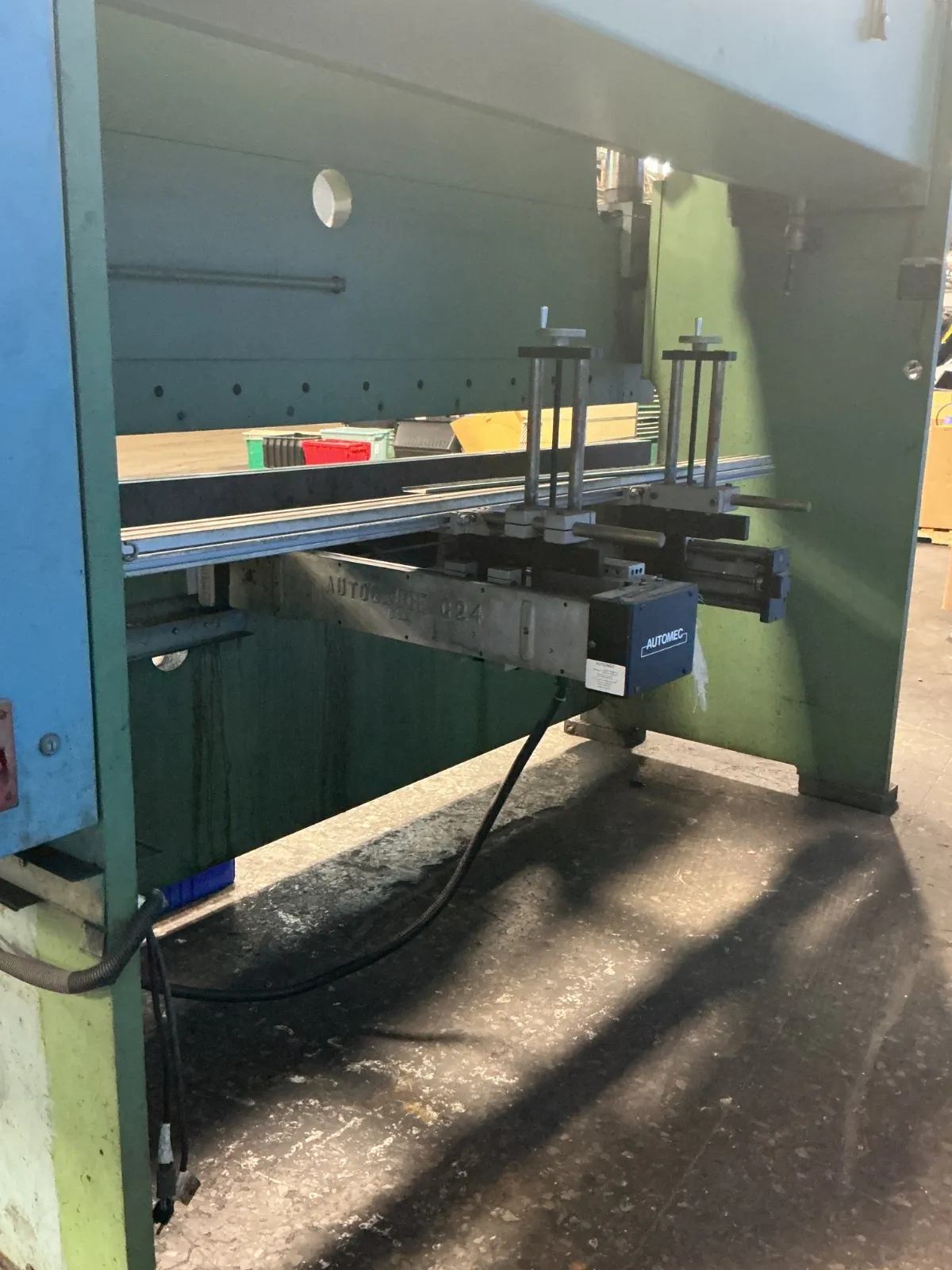 Niagara 100 Tons Press Brake - Hbm-100-8-10