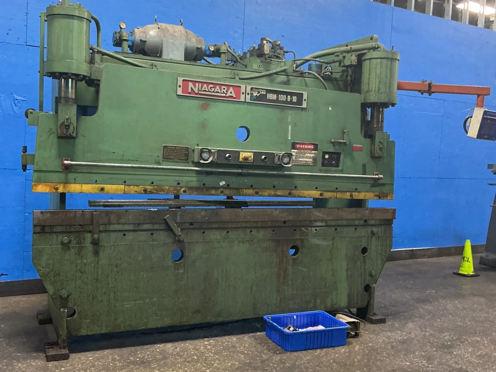 Niagara 100 Tons Press Brake - Hbm-100-8-10