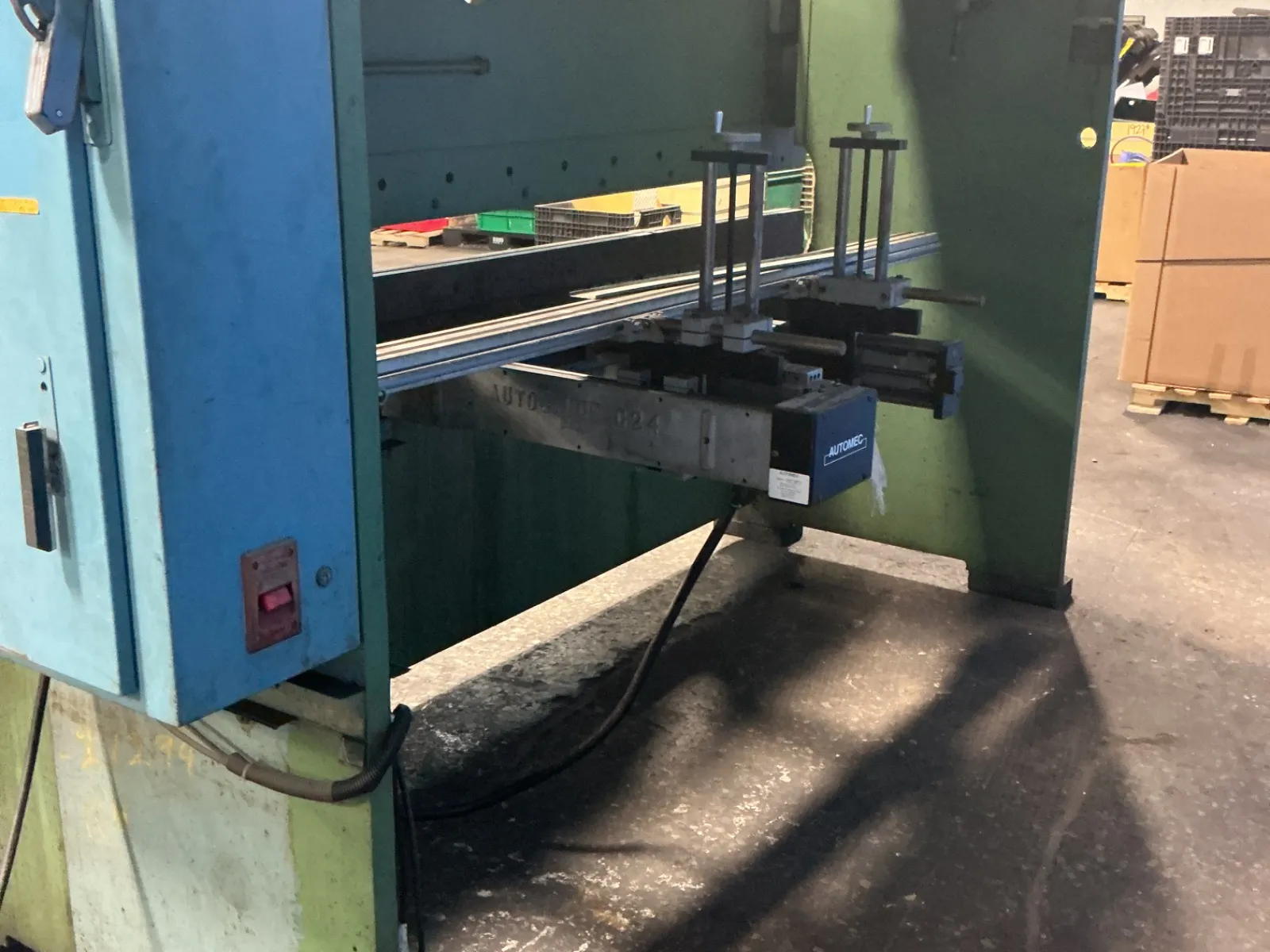 Niagara 100 Tons Press Brake - Hbm-100-8-10