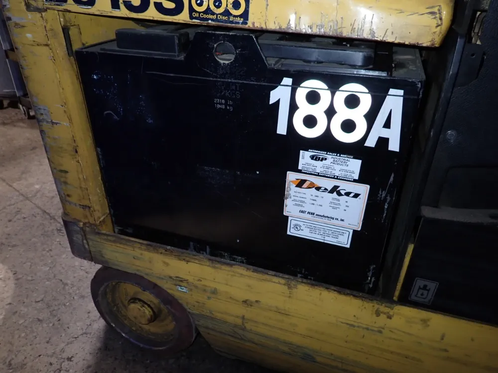 Daewoo 2700 Lbs Electric Forklift - Bc 15s