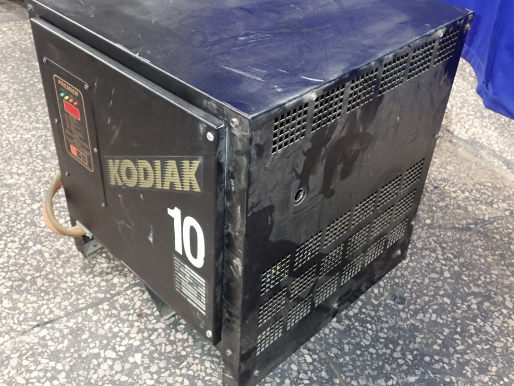 Kodiak 36 V / 750 Ah Battery Charger - 18k750b3
