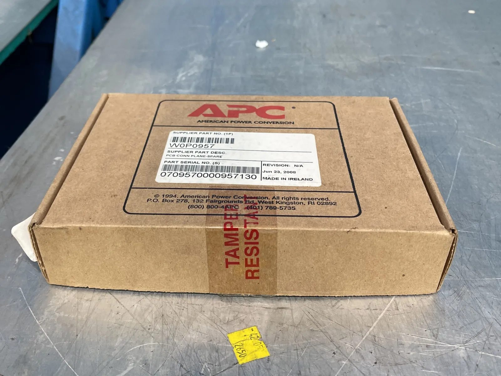 American Power Conversion Connection Plane Circuit Board - W0p0957