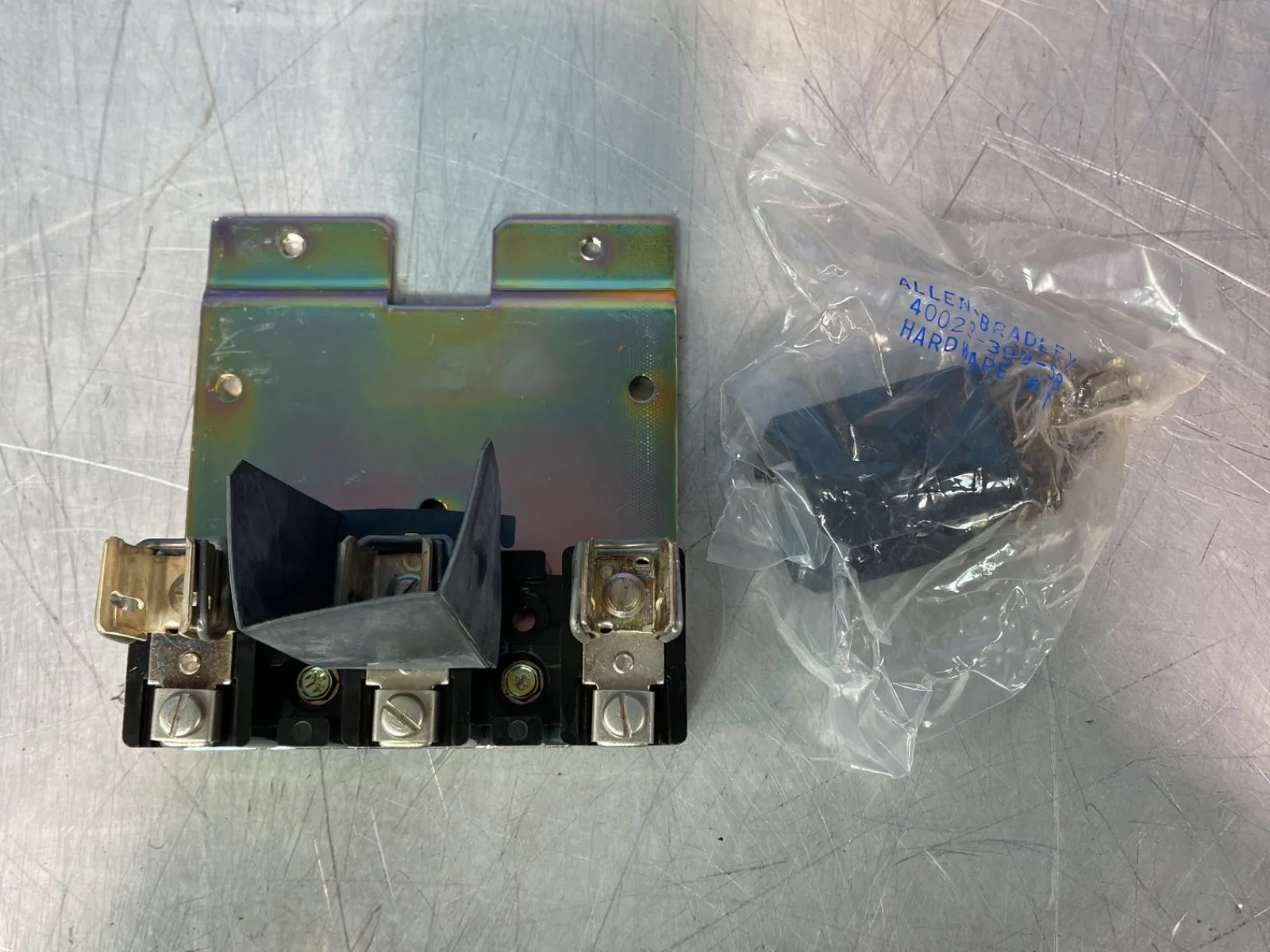 Allen-bradley 30 A Bulletin 1494f Fuse Block Adapter Plate Kit - 1494f-c633