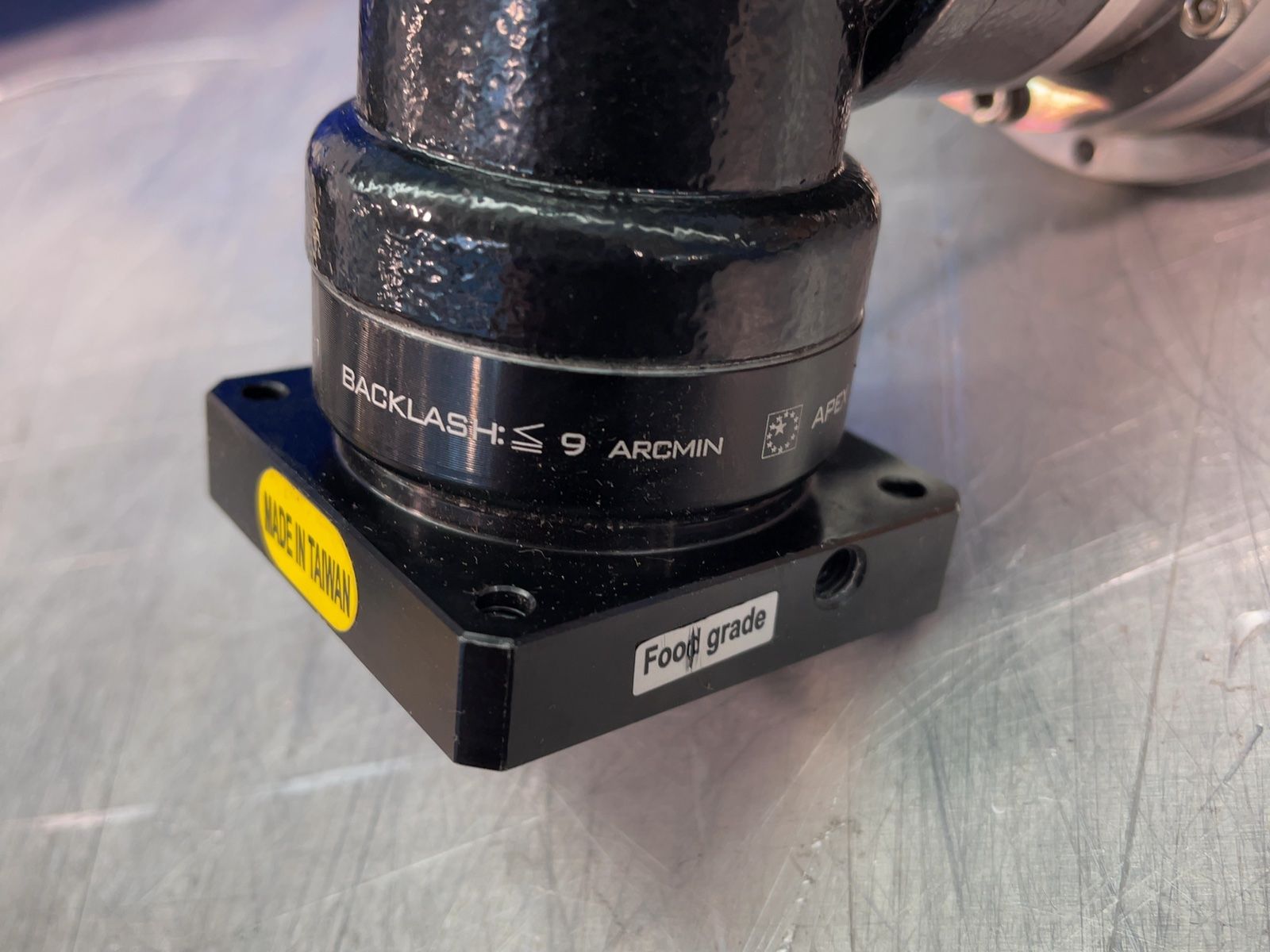 Apex Dynamics Inc Right Angle Planetary Gearboxes - Adr047-p2