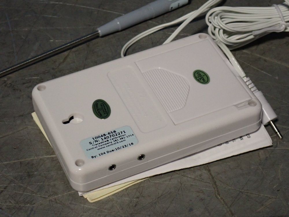 Vwr Traceable Thermometer - 10048-658