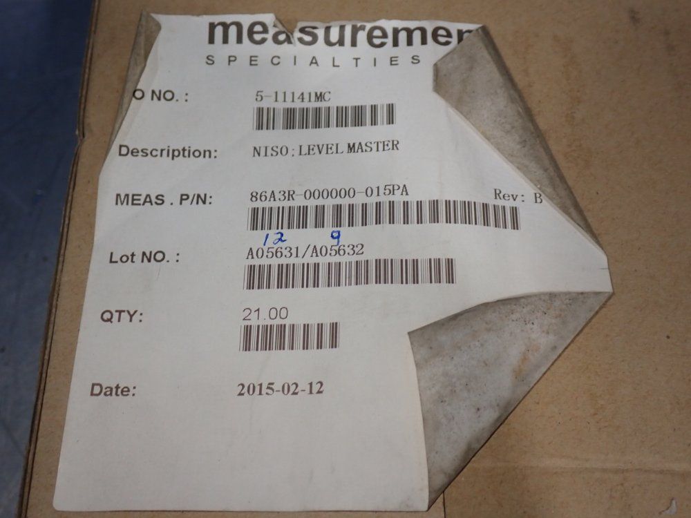 Measurement Specialties Level Master Sensors - 86a3r-000000-015pa