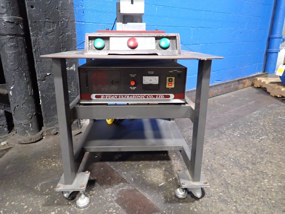 E-yuan Ultrasonic Co. Plastic Ultrasonic Welder - W- 18 -f- 15 C