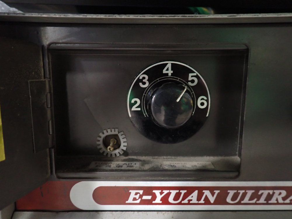 E-yuan Ultrasonic Co. Plastic Ultrasonic Welder - W- 18 -f- 15 C