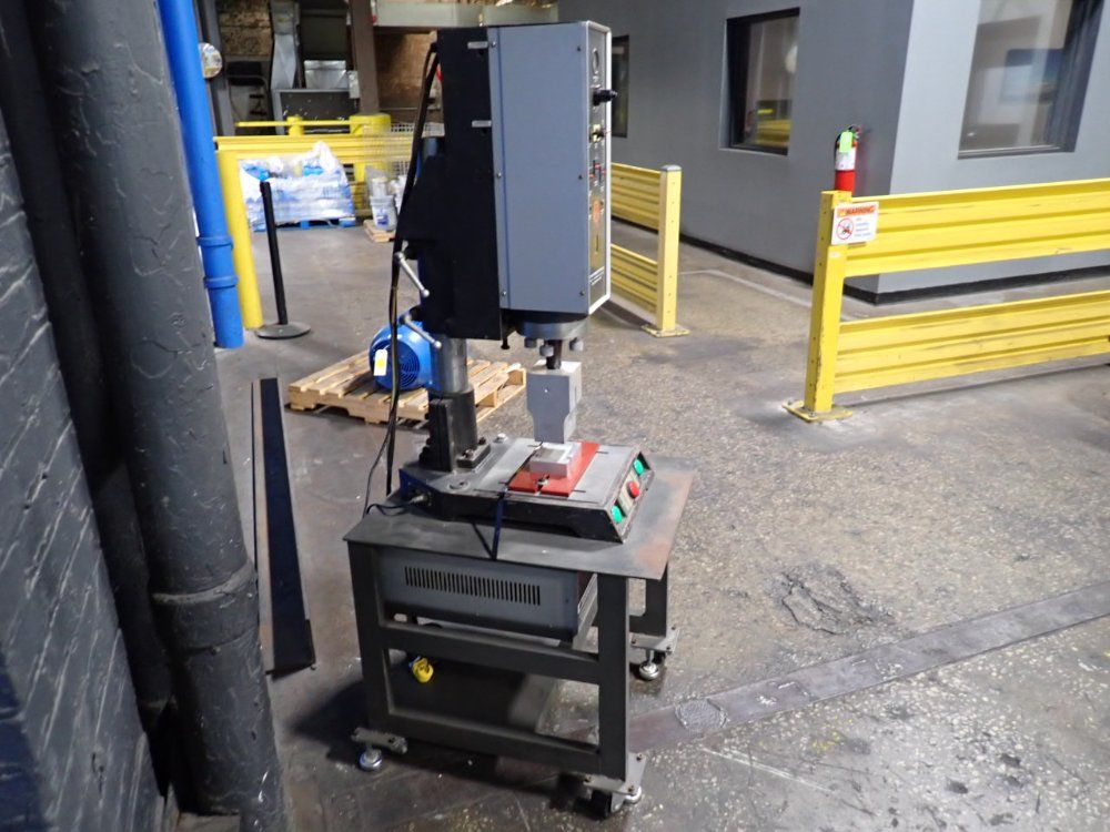 E-yuan Ultrasonic Co. Plastic Ultrasonic Welder - W- 18 -f- 15 C