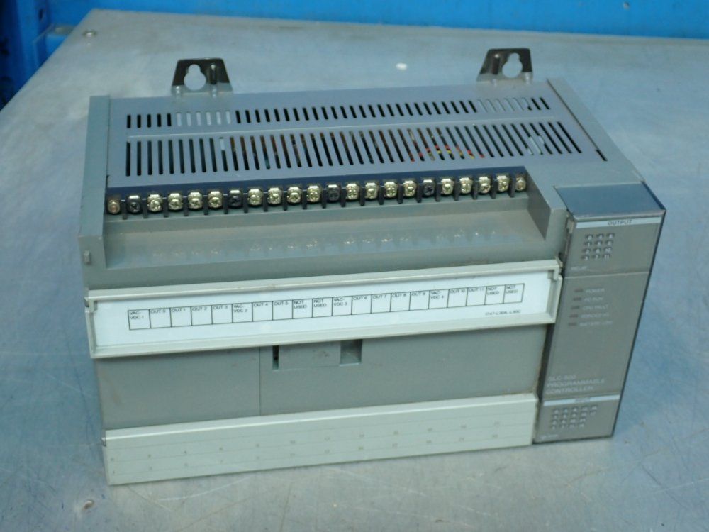 Allen Bradley Slc 500 Programmable Controller - 1747-l30c