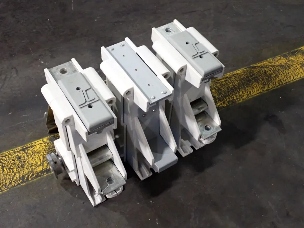 Joslyn Clark Circuit Breaker