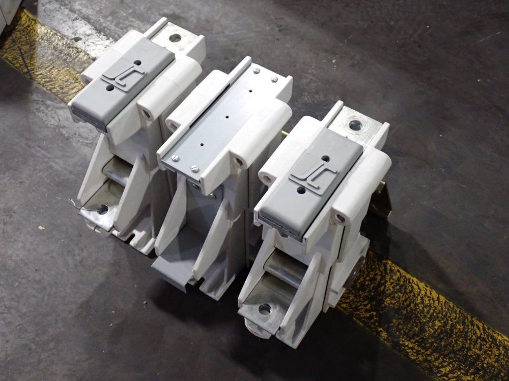 Joslyn Clark Circuit Breaker