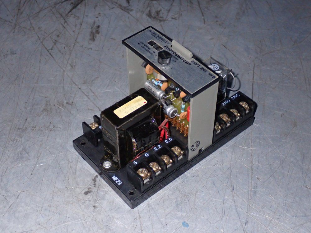 Allen Bradley Series B Photoswitch - 60-1480b