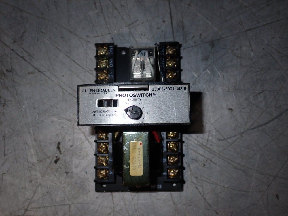 Allen Bradley Series B Photoswitch - 60-1480b
