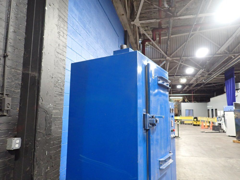 Dk Ovens 200° Oven - 361821