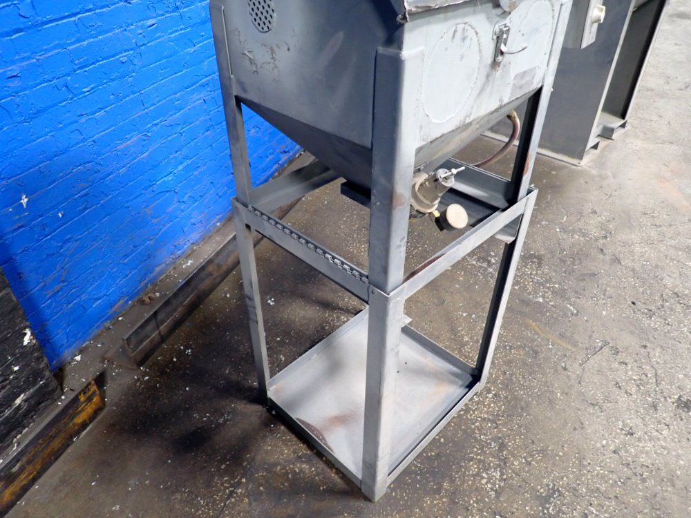 Trinco 19" X 17" X 18" Chamber Blast Cabinet - 20/88-st