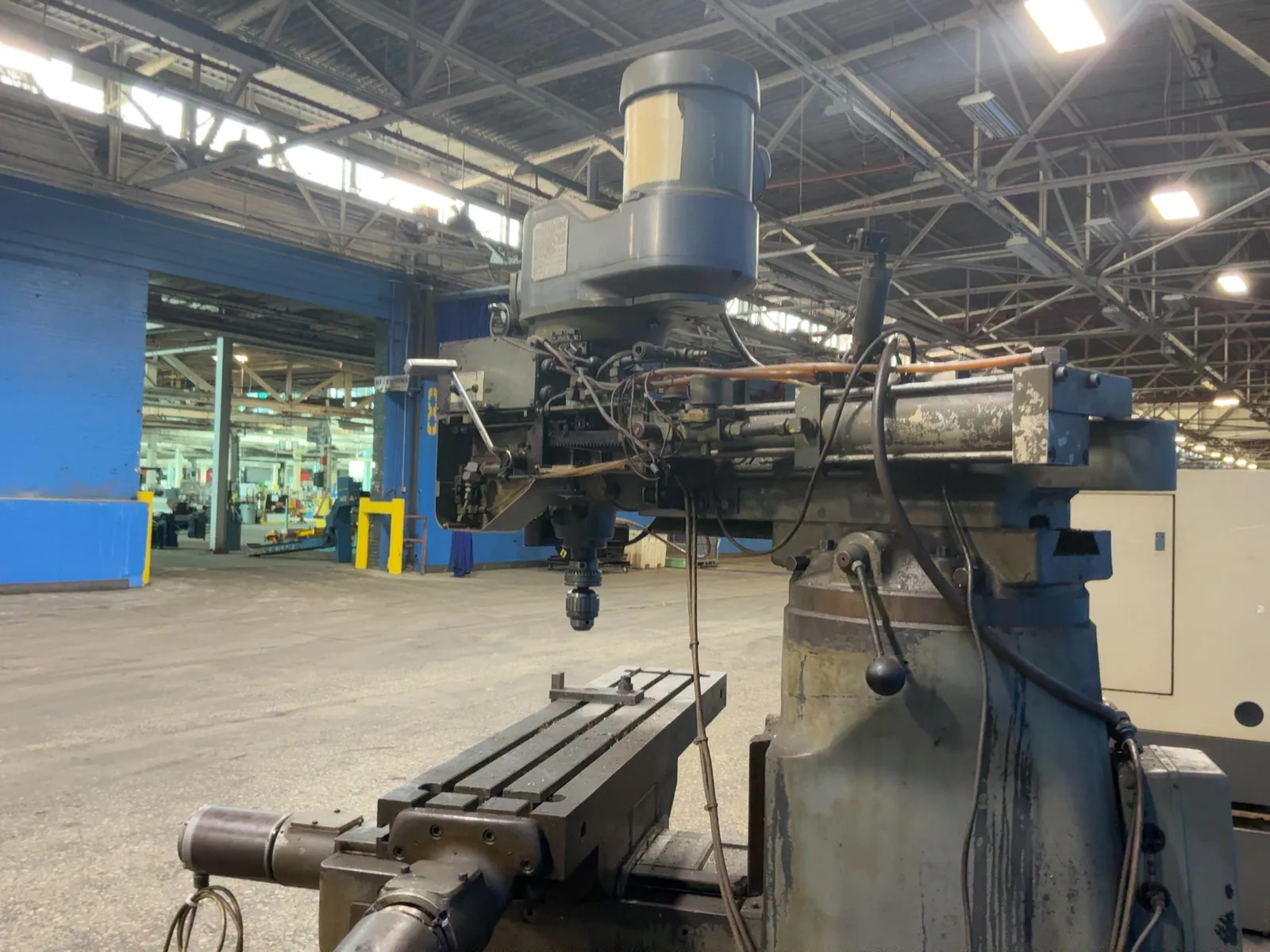 Bridgeport 42” X 9” Vertical Mill