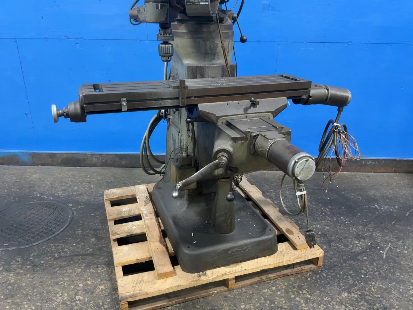 Bridgeport 42” X 9” Vertical Mill