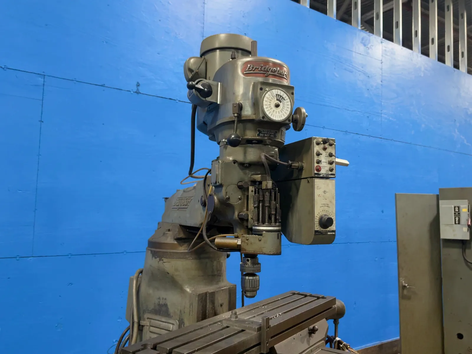 Bridgeport 42” X 9” Vertical Mill