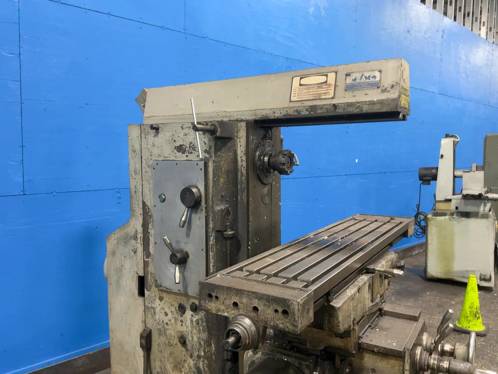 Polamco 50” X 13” Horizontal Mill - Fwd32
