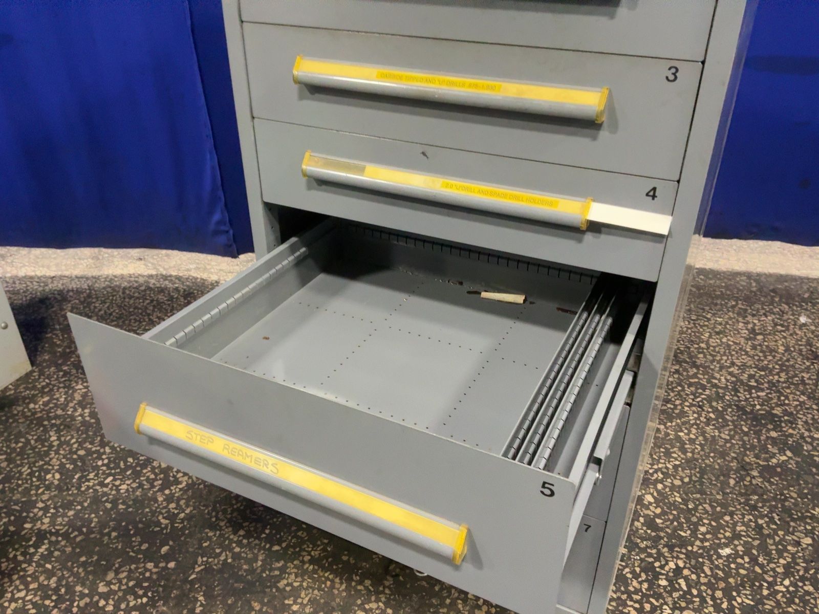 Equipto 7 Drawers Tool Cabinet