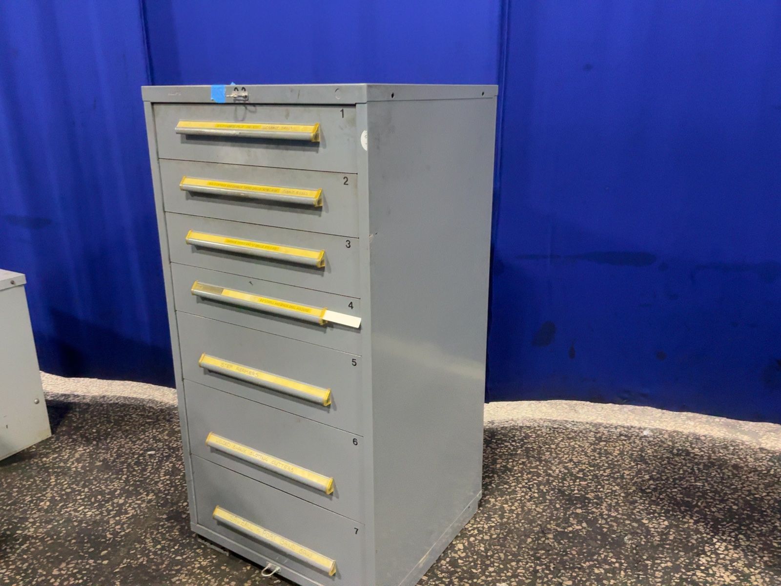 Equipto 7 Drawers Tool Cabinet