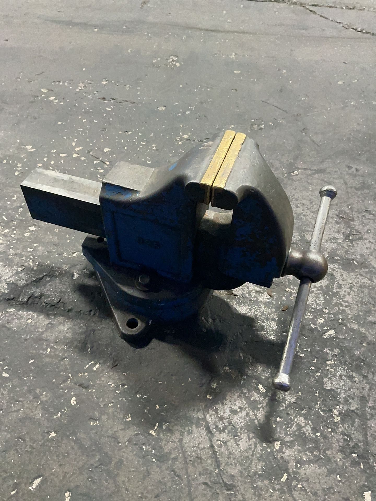 Ls Starred Co 5” Bench Vise
