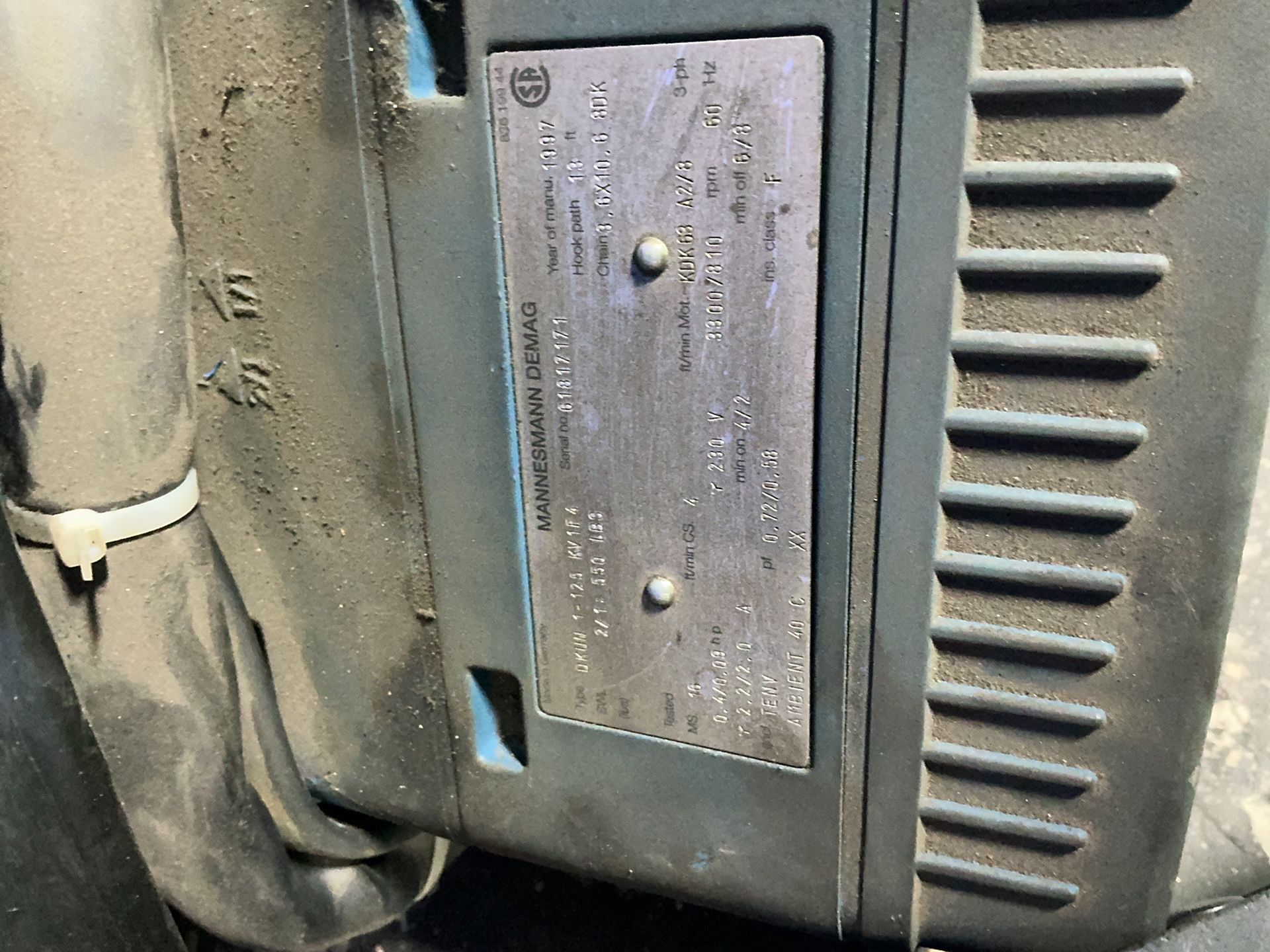 Demag 550 Lbs Electric Chain Hoist - Ukuw1-125 Kv1f4