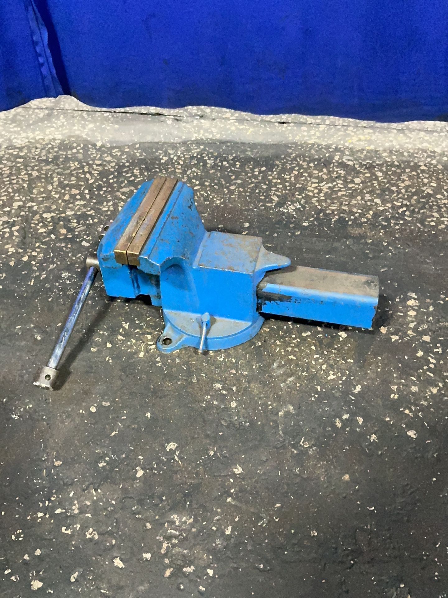 8” Bench Vise