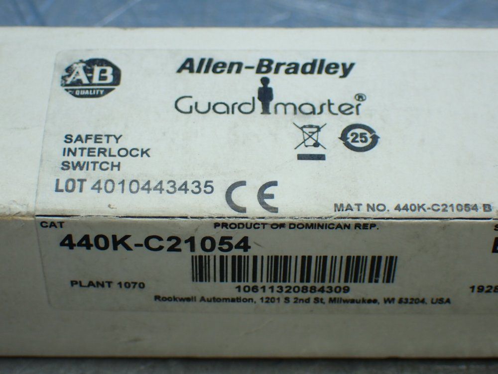 Allen-bradley Guardmaster Safety Interlock Switch - 440k-c21054 |