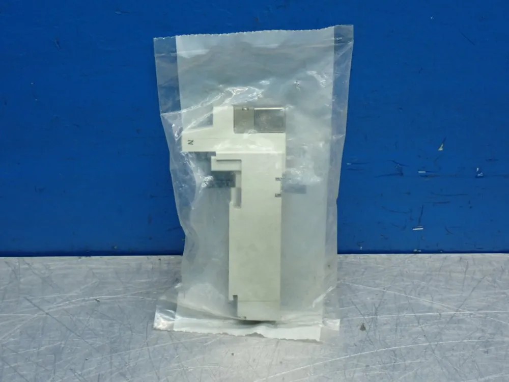 Smc Pneumatic Solenoid Valve Unit - Vqc2100n-51