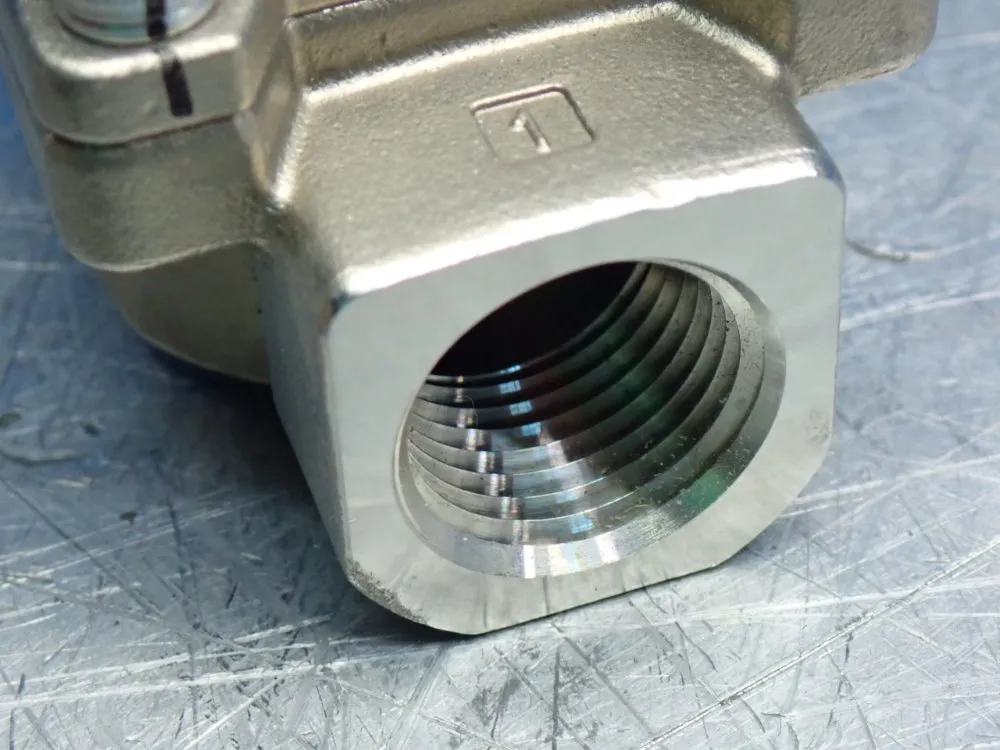 Smc 2-port Solenoid Valve - Vxz242ggb