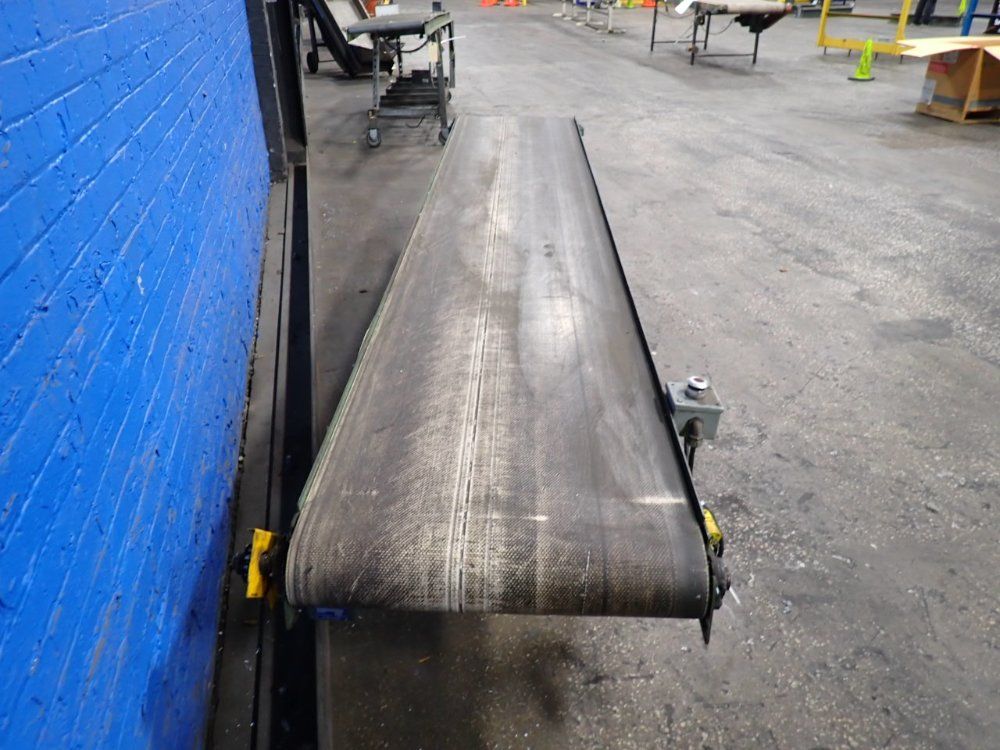 Wardcraft 131" X 24" Belt Conveyor - H2400-15-367