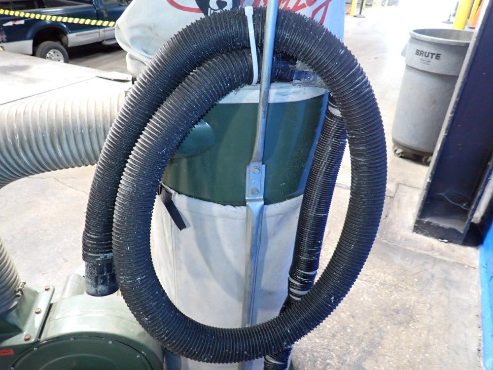 Grizzly 20" X 20" X 40" Dust Collector
