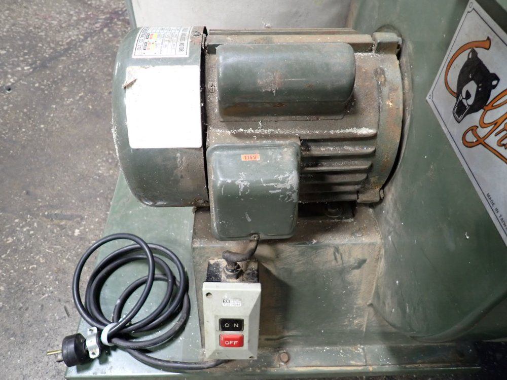 Grizzly 20" X 20" X 40" Dust Collector