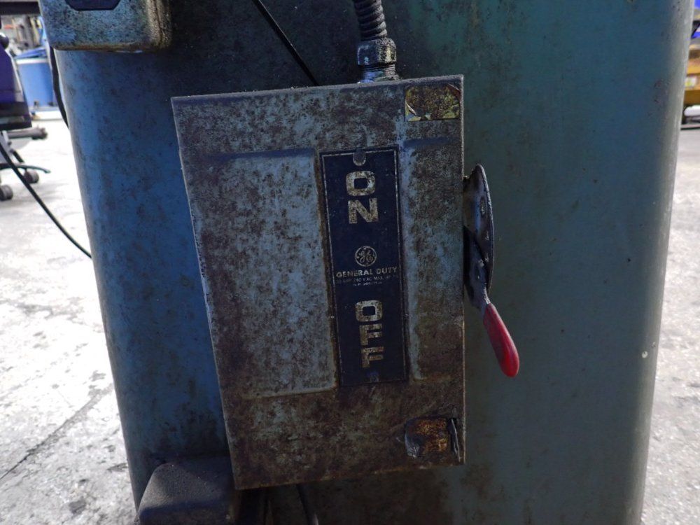Comet 10" X 50" Vertical Mill